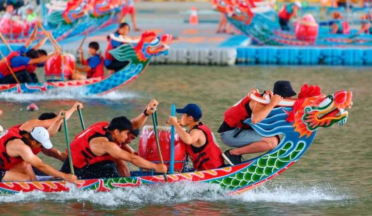 What is Dragon Boating?